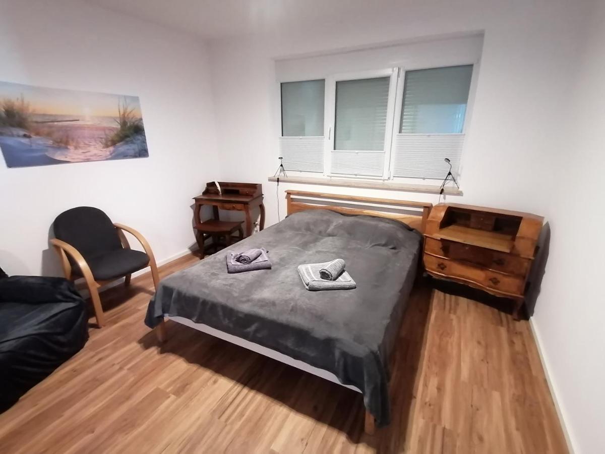 85 Qm Wohnung Pauluste Mit Terasse Und Garten 罗斯托克 外观 照片