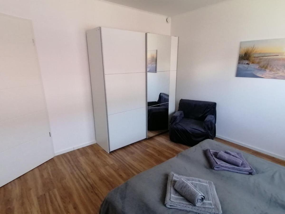 85 Qm Wohnung Pauluste Mit Terasse Und Garten 罗斯托克 外观 照片