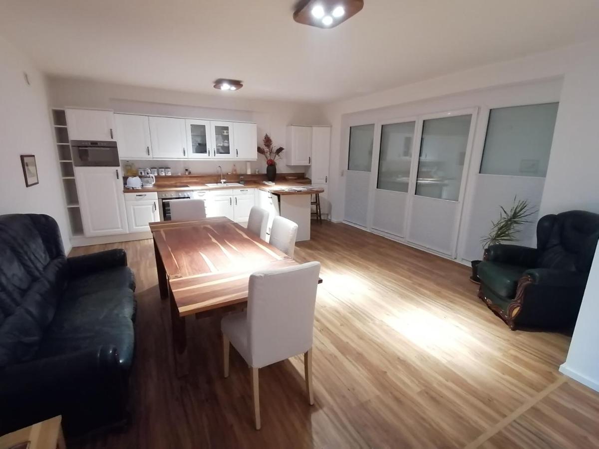 85 Qm Wohnung Pauluste Mit Terasse Und Garten 罗斯托克 外观 照片